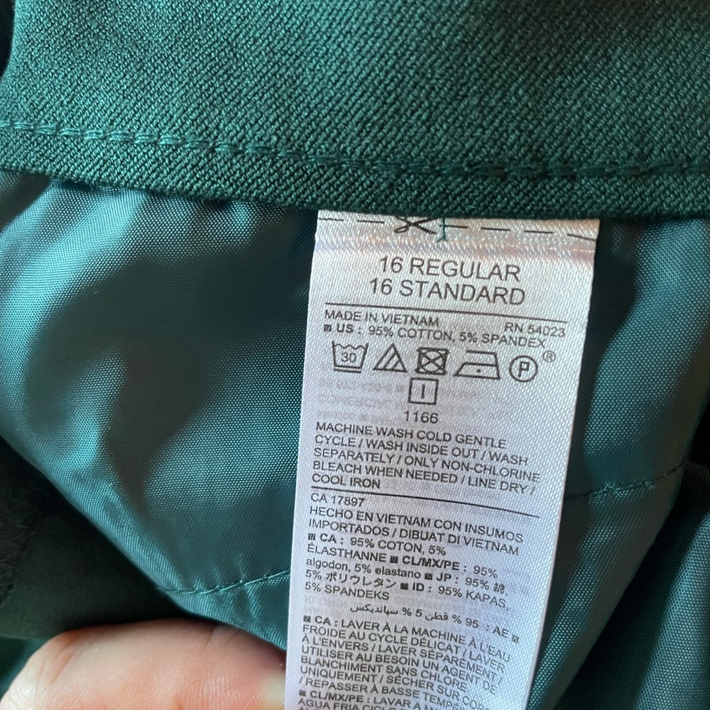 Mid Rise Pixie Pants - Picture 5 of 5